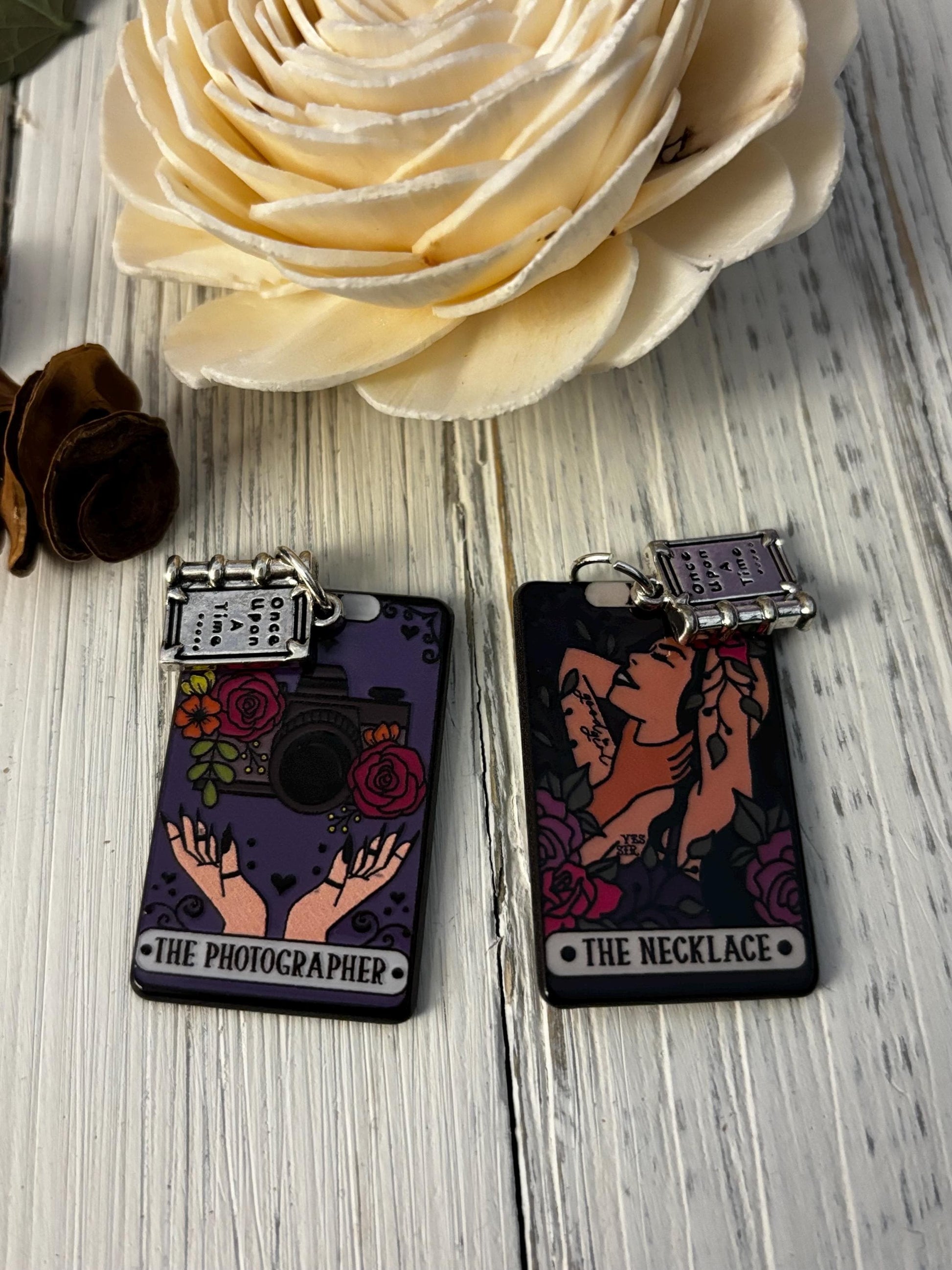 Bookish Kindle Charm: Dark Romance Dust Plug - Book Lover Gift