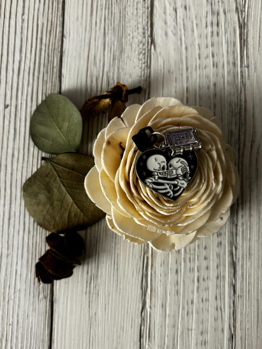 The Lovers | Dark Romance Themed Kindle Charm | Spicy Book Accessory for E-Readers