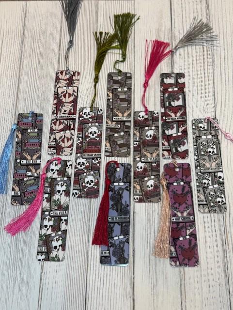 Dark Romance Tarot Metal Bookmark: Booktok Reader Gift